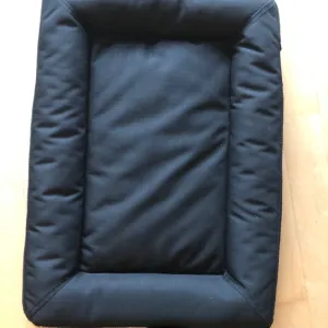 Durable Water Repellent Crate Mat